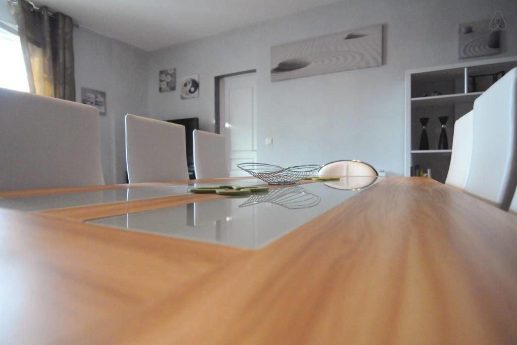Appartement De Charme Climatise Pour 6 A 8 Pers 엉부와스 객실 사진